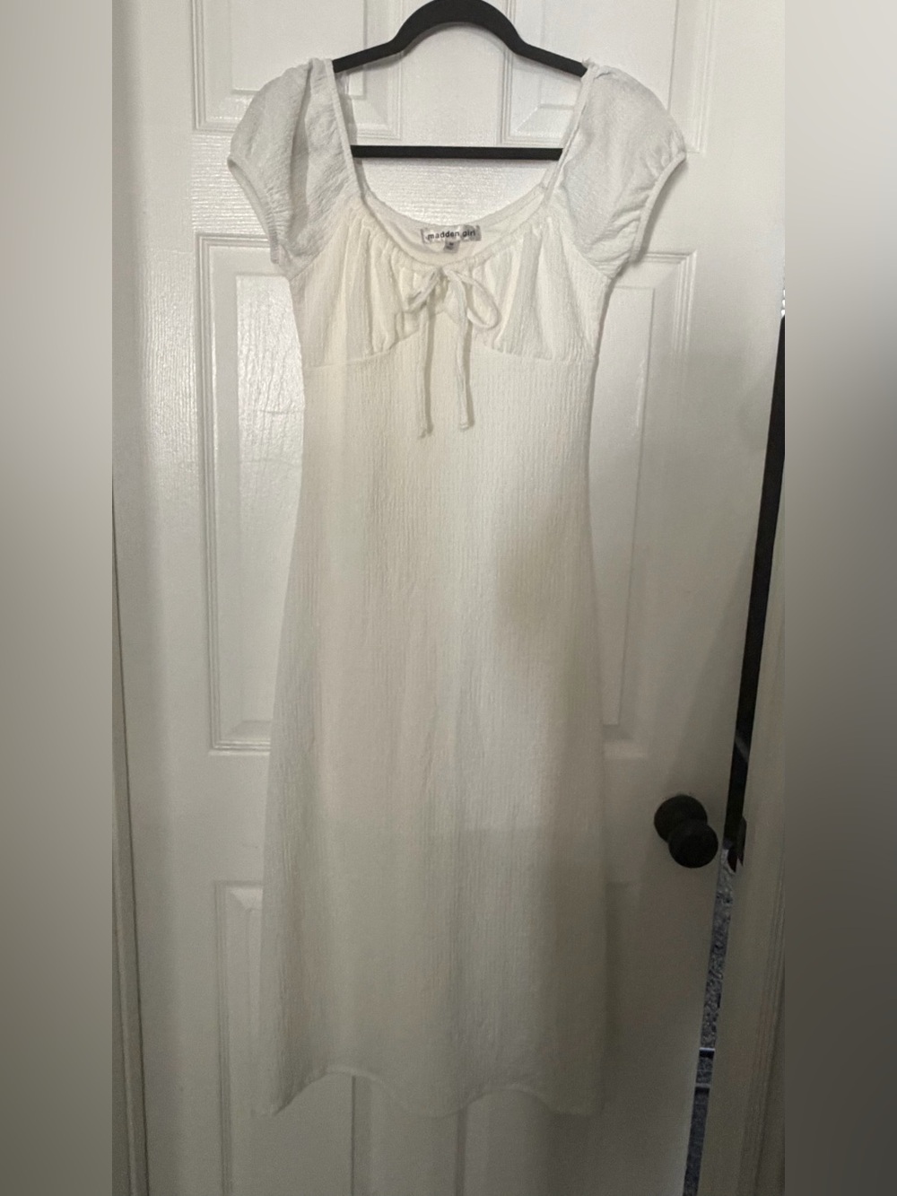Madden Girl Cream Maxi Dress